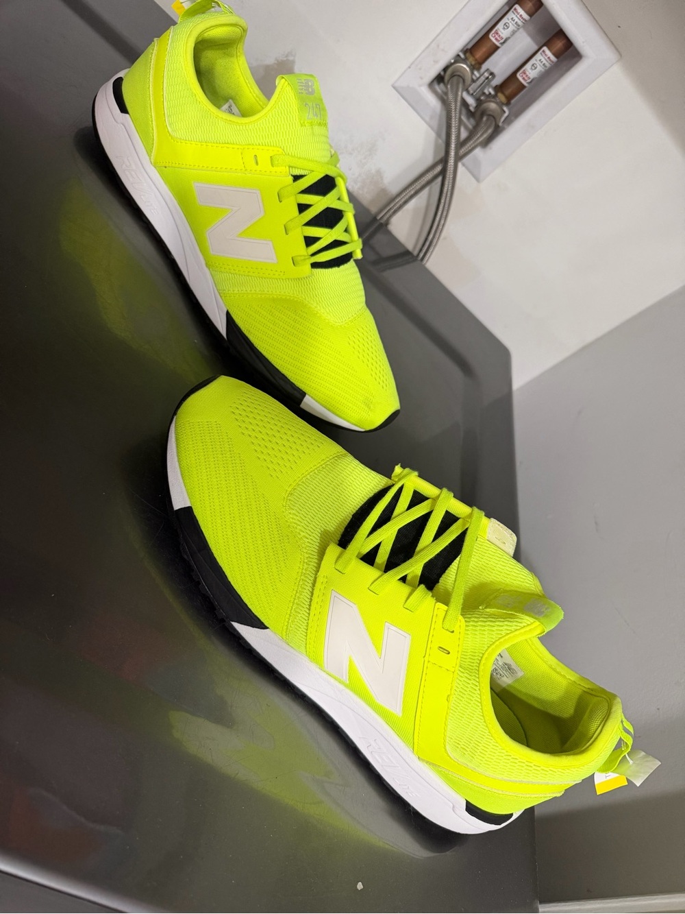 New balance 247 trainer neon yellow shoes